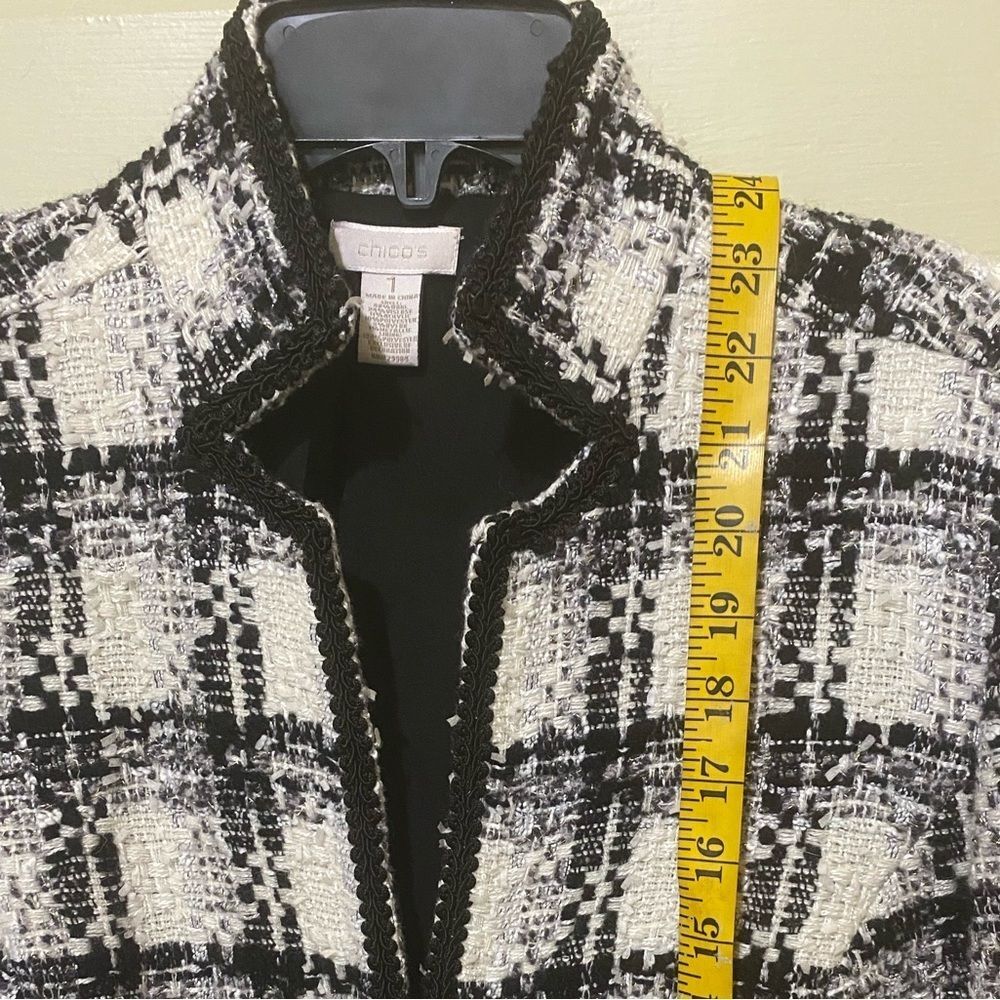 Chico’s Samuela Tweed  Bouche Blazer Jacket Black White Plaid Classic Old Money - Picture 11 of 15